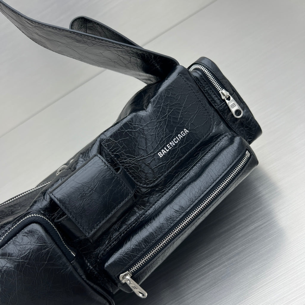Balenciaga 92763SIZE Black Designer Handbag - detail image 5