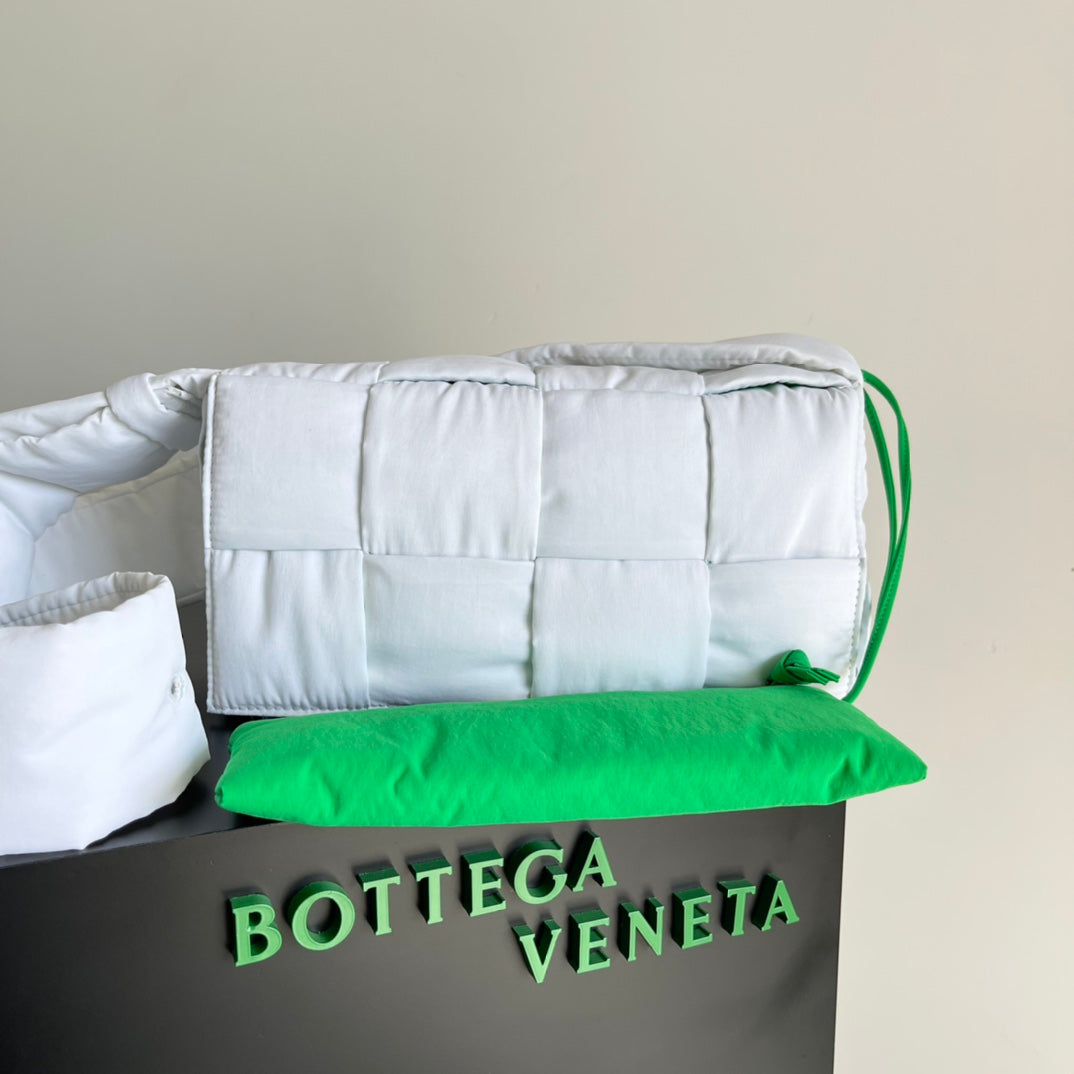 Bottega Veneta Silver Designer Handbag Edition 9