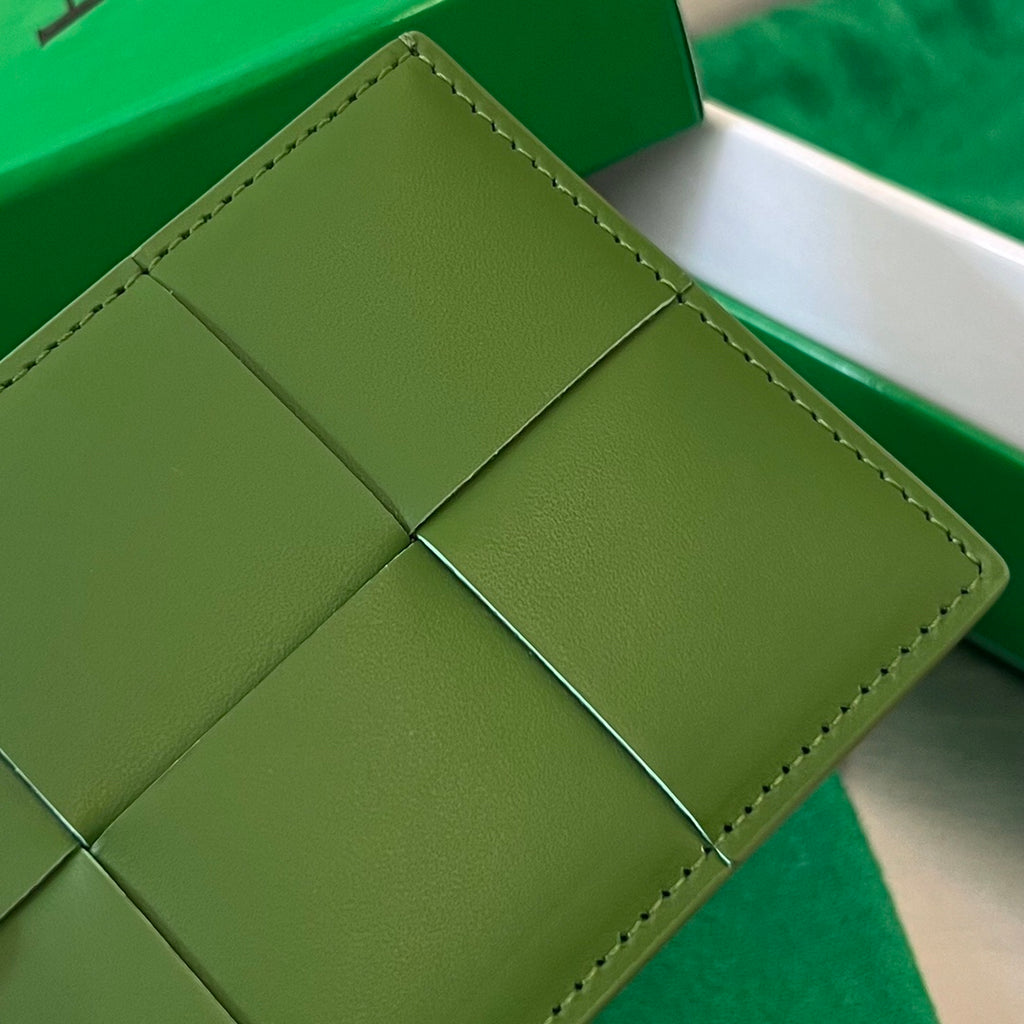 Bottega Veneta Green Card Holder Edition 2 - detail image 8