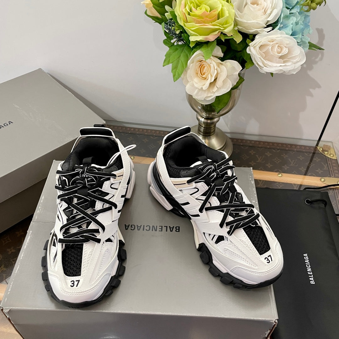 Balenciaga Black & Olive Green Designer Shoes - detail image 3