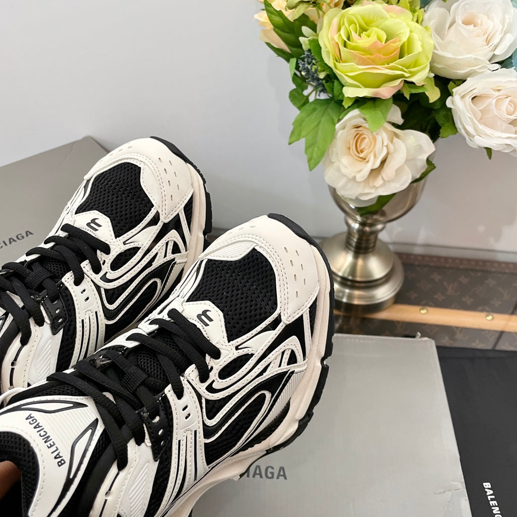 Balenciaga Black Designer Shoes Edition 12 - detail image 6