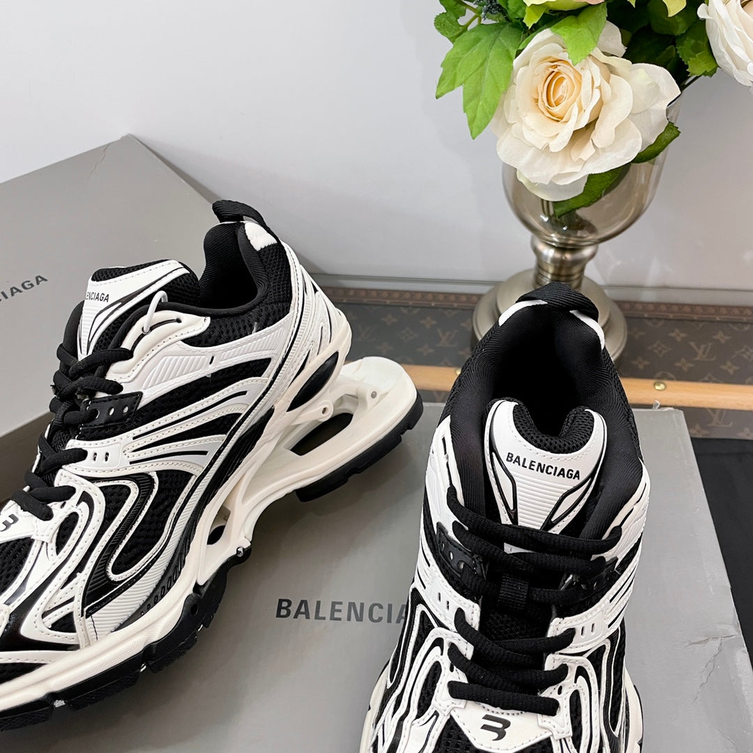Balenciaga Black Designer Shoes Edition 12 - detail image 2
