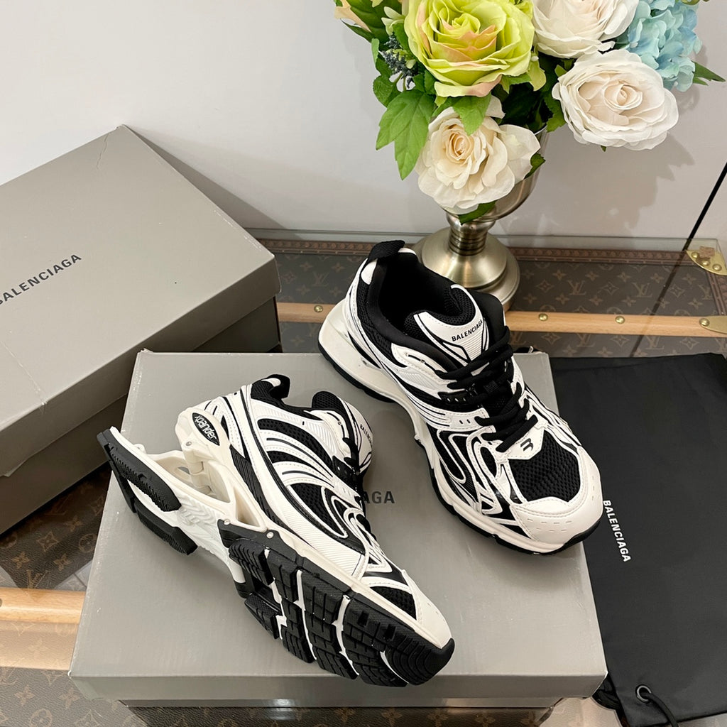 Balenciaga Black Designer Shoes Edition 12 - detail image 4