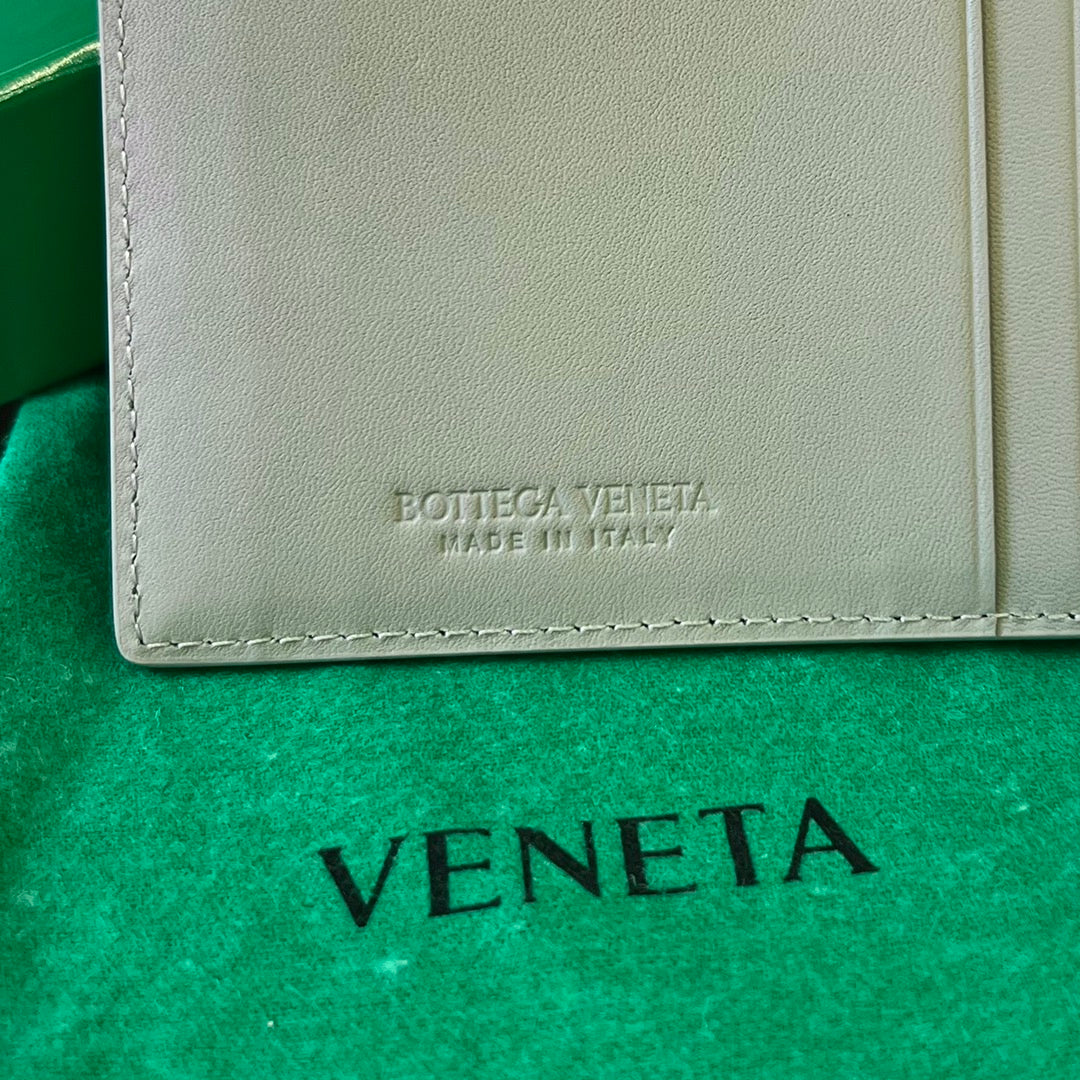 Bottega Veneta Green Card Holder - detail image 7