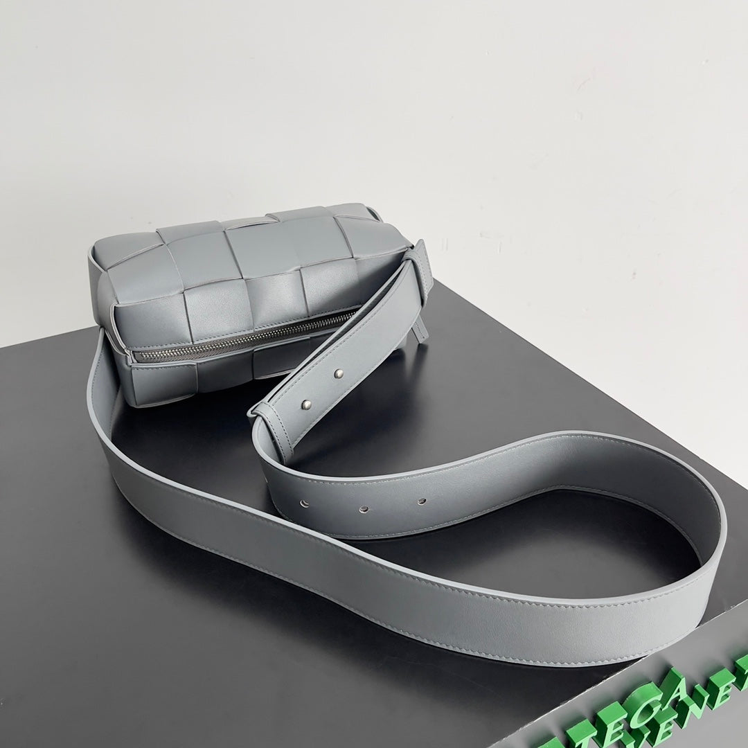 Bottega Veneta 729251 Silver Designer Handbag - detail image 8