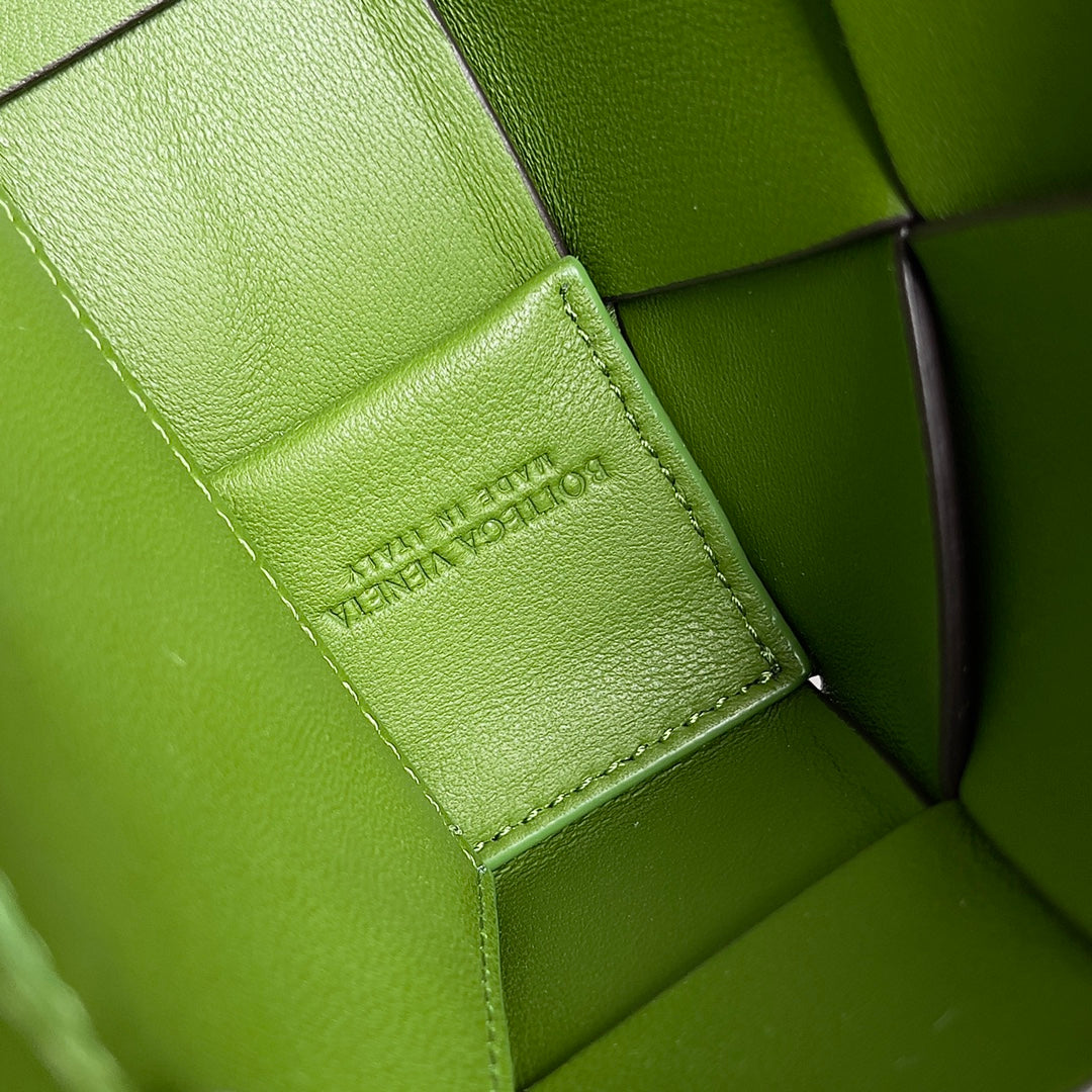 Bottega Veneta 708768 Black Designer Handbag Edition 5 - detail image 6