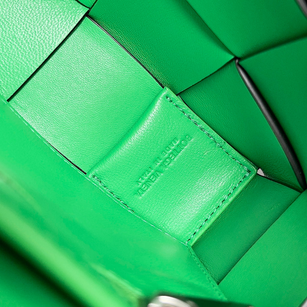 Bottega Veneta 708768 Black Designer Handbag Edition 4 - detail image 7