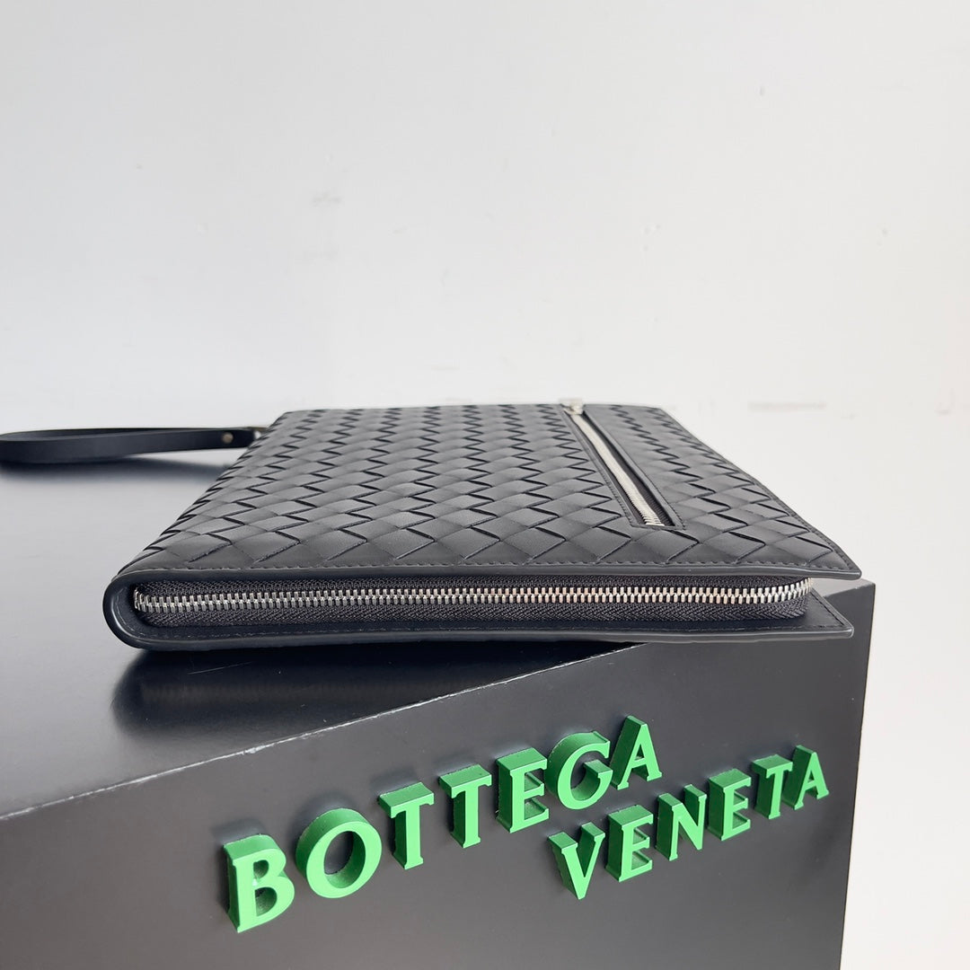Bottega Veneta 732638 Black Clutch Bag Edition 2 - detail image 2