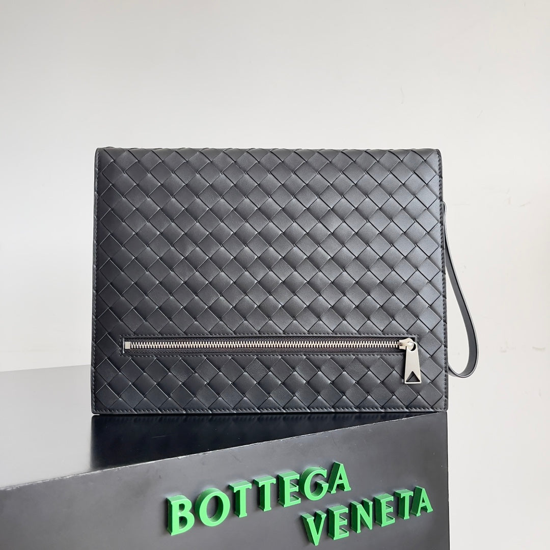 Bottega Veneta 732638 Black Clutch Bag Edition 2