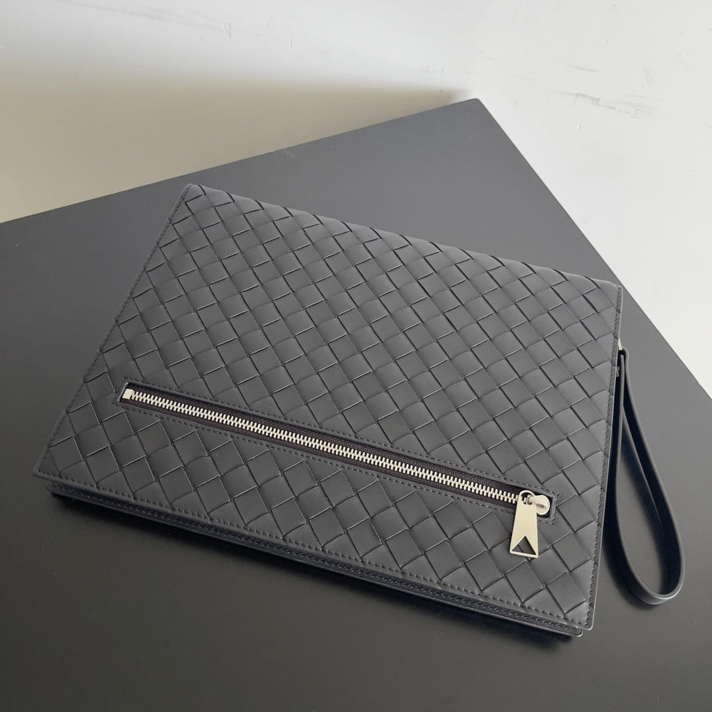 Bottega Veneta 732638 Black Clutch Bag Edition 2 - detail image 7
