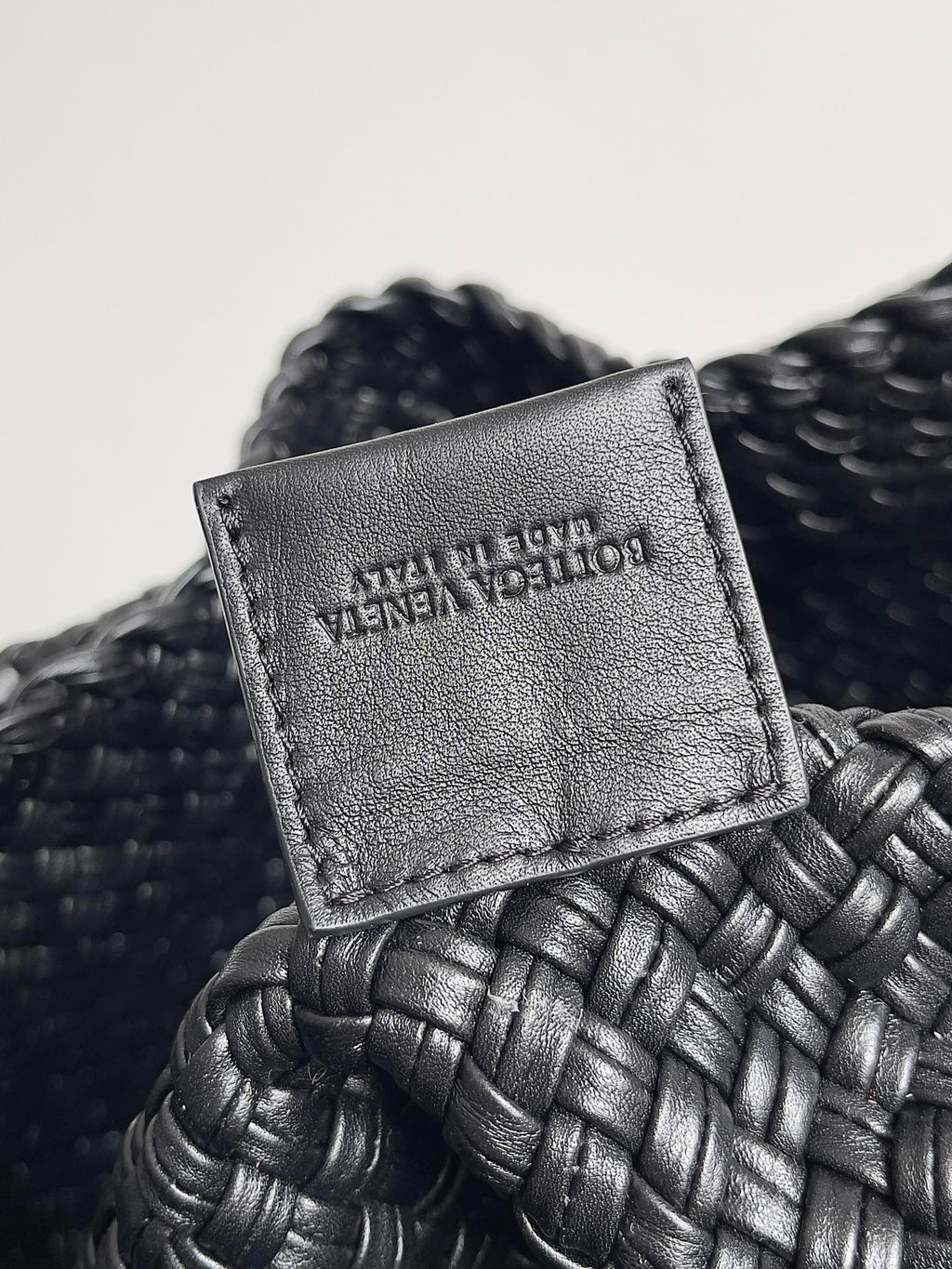Bottega Veneta 716974 Black Designer Handbag - detail image 6