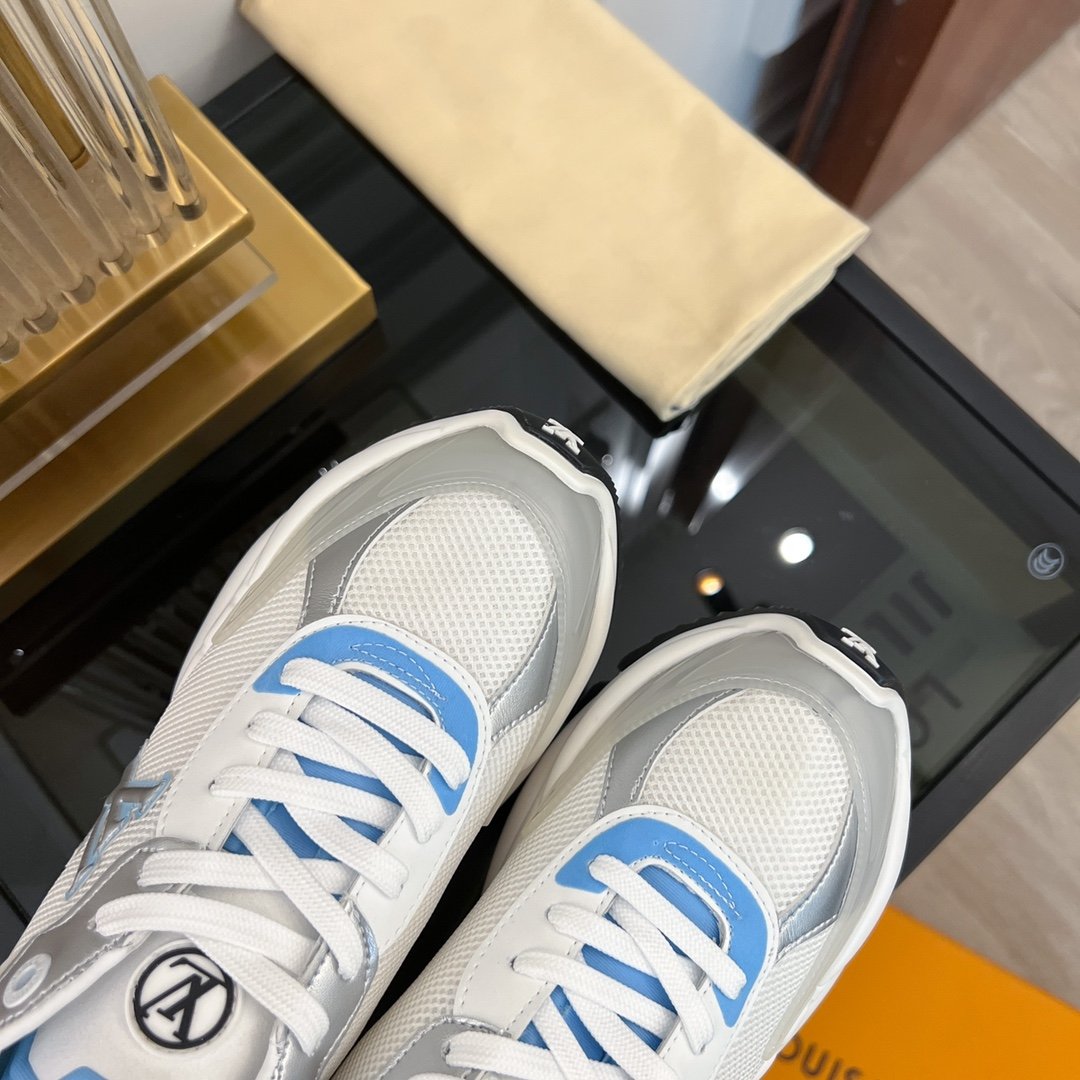 LOUIS VUITTON LV RUN 55 SNEAKER WHITE BLUE