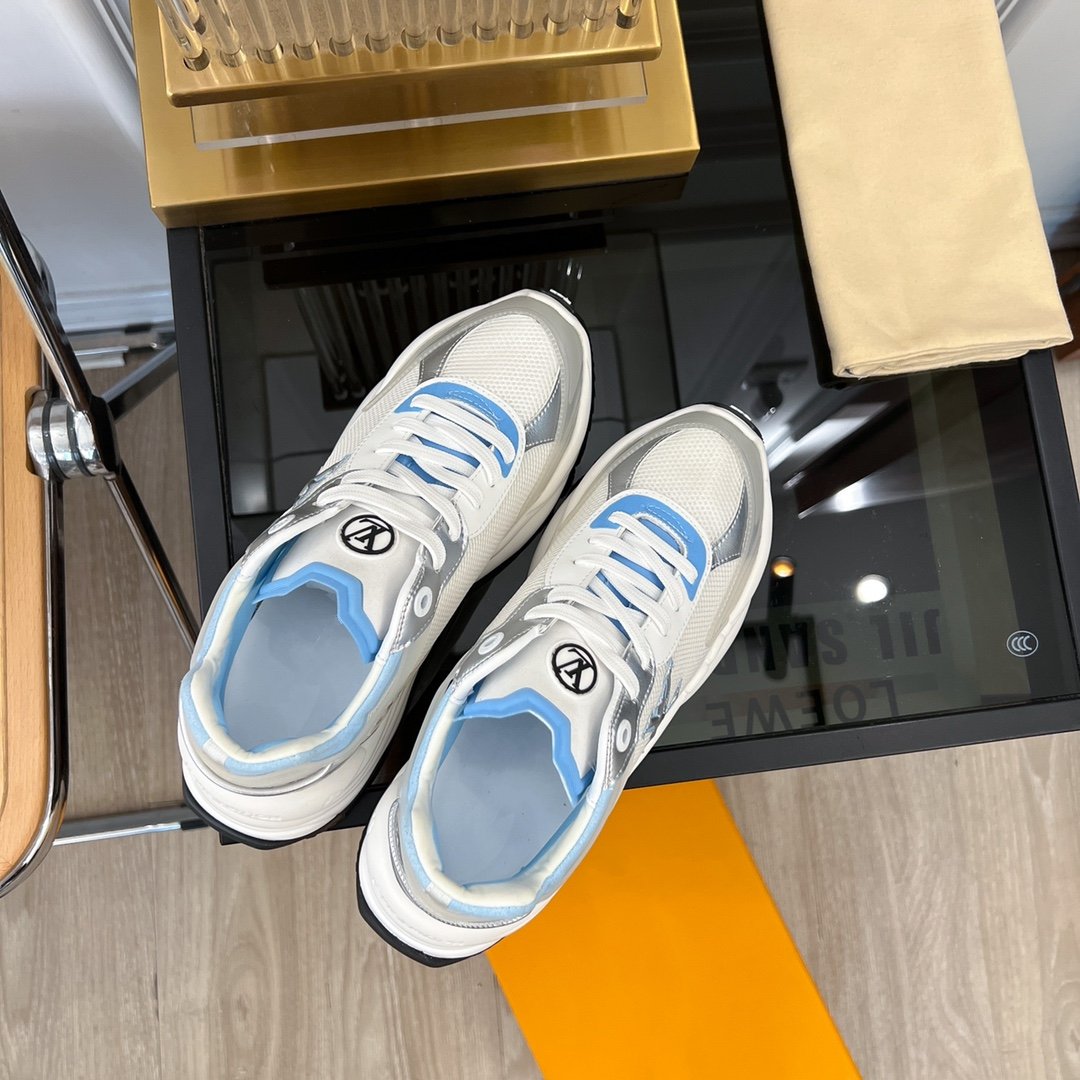 LOUIS VUITTON LV RUN 55 SNEAKER WHITE BLUE