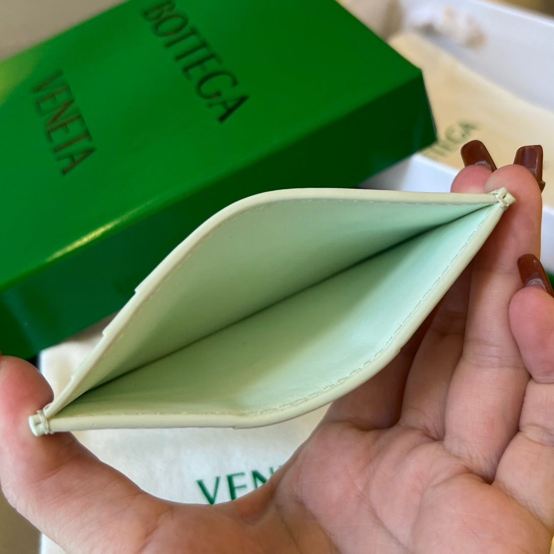 Bottega Veneta Green Card Holder Edition 8 - detail image 8