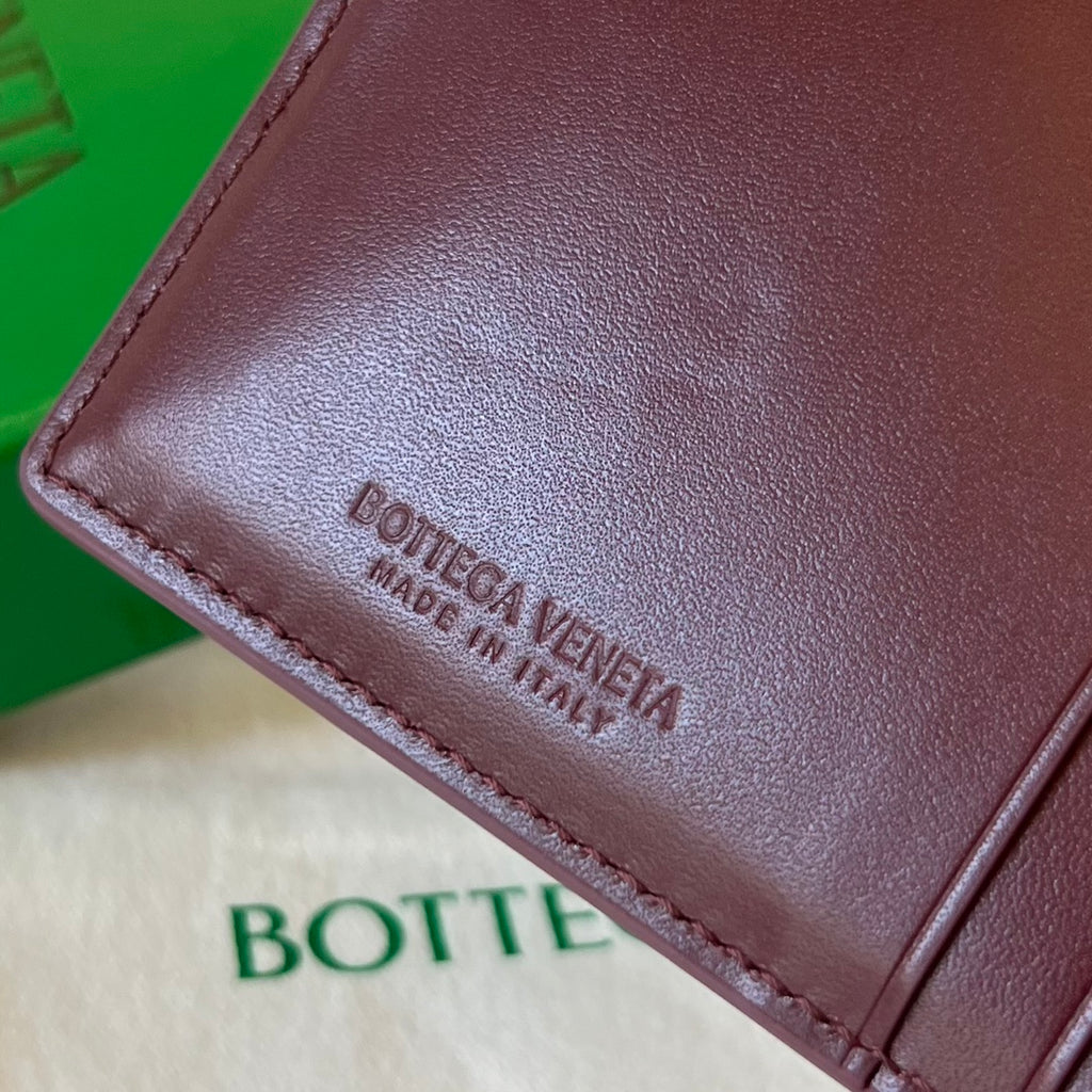 Bottega Veneta Black & Red Card Holder - detail image 9