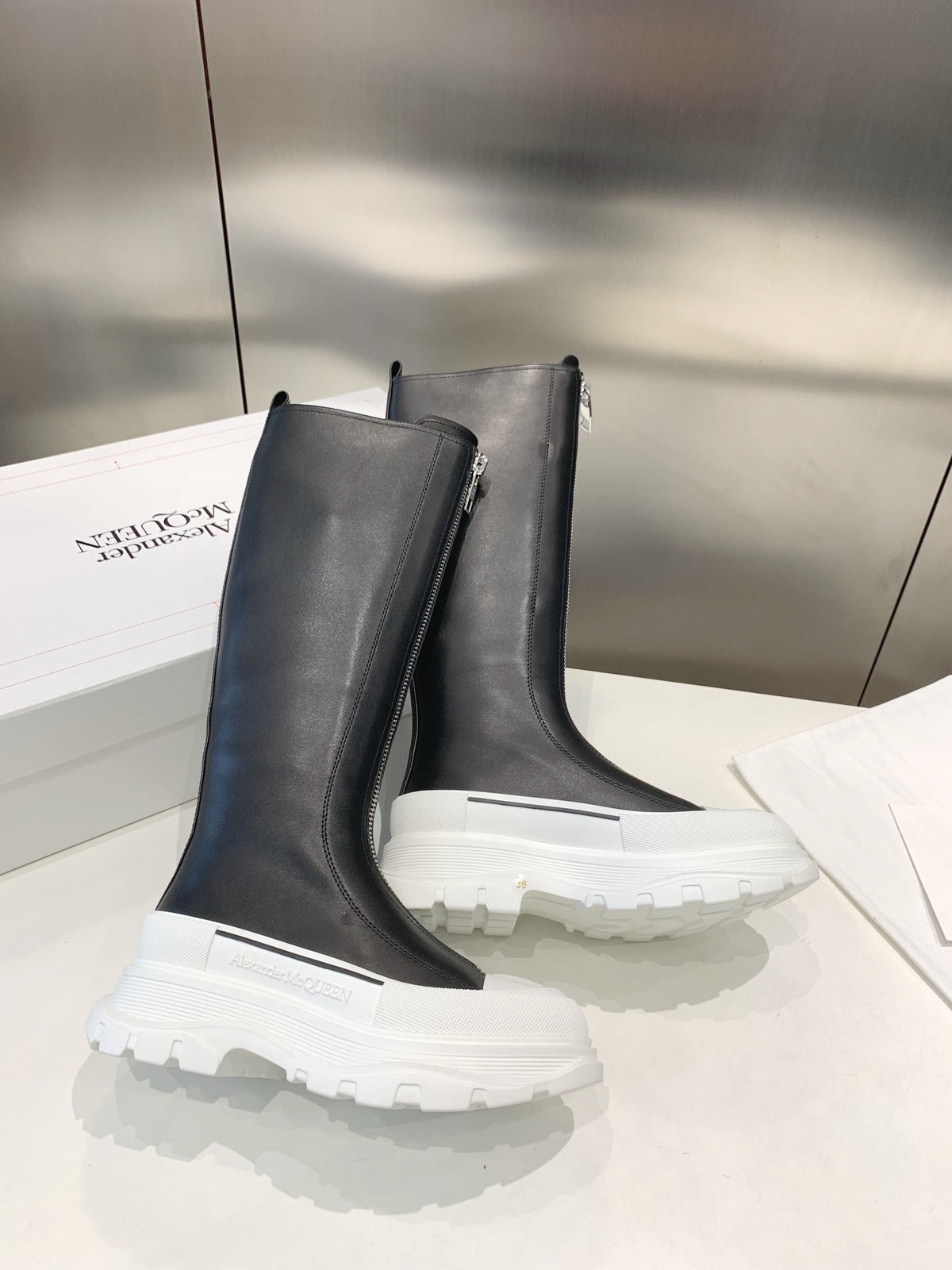 Alexander McQueen Black Boots EU 35-40 Edition 2 - detail image 6