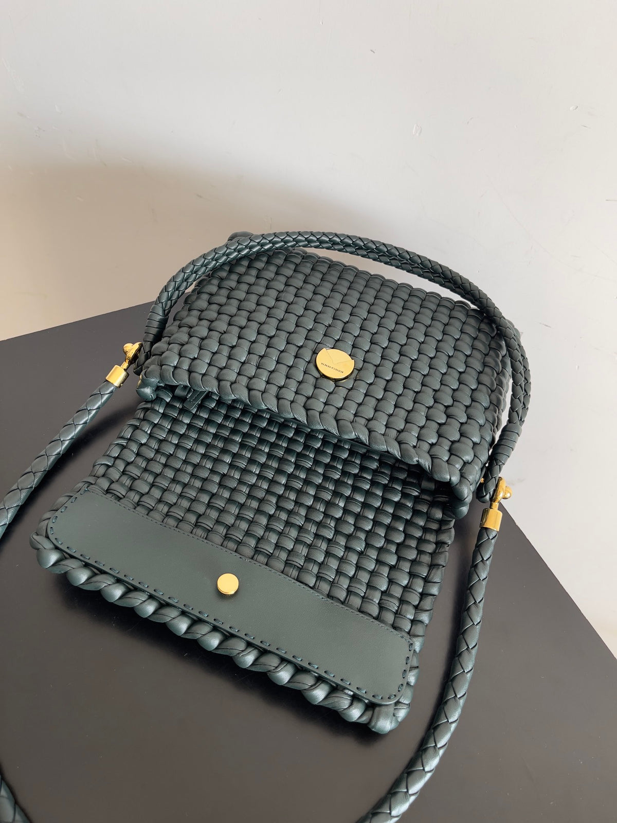 Bottega Veneta 764073 Black Designer Handbag Edition 2 - detail image 6