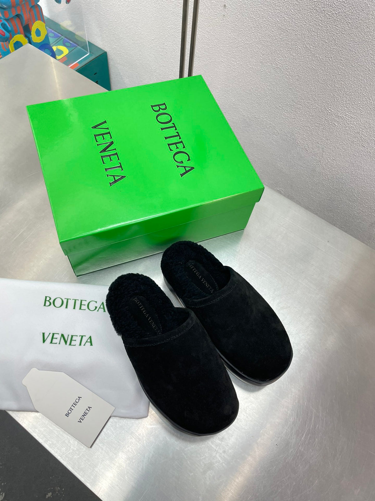 Bottega Veneta Black & Green Designer Shoes EU 35-40 Edition 7