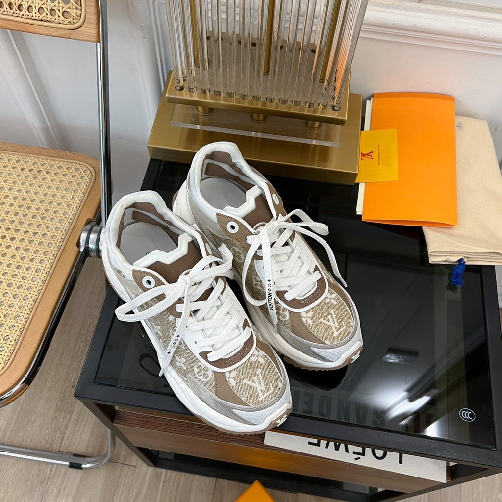 LOUIS VUITTON LV RUN 55 SNEAKER BROWN