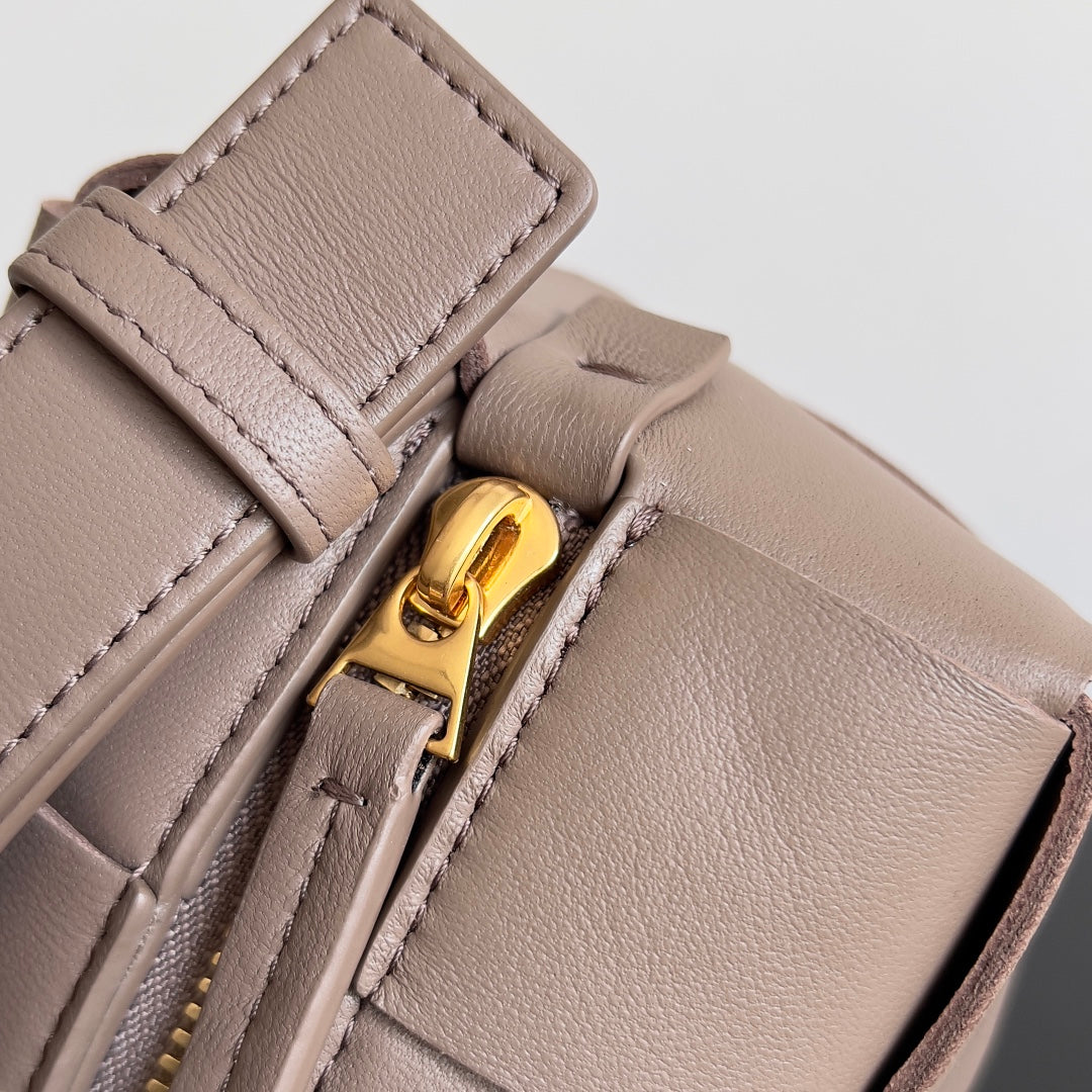 Bottega Veneta 729166 Black Hobo Bag - detail image 5