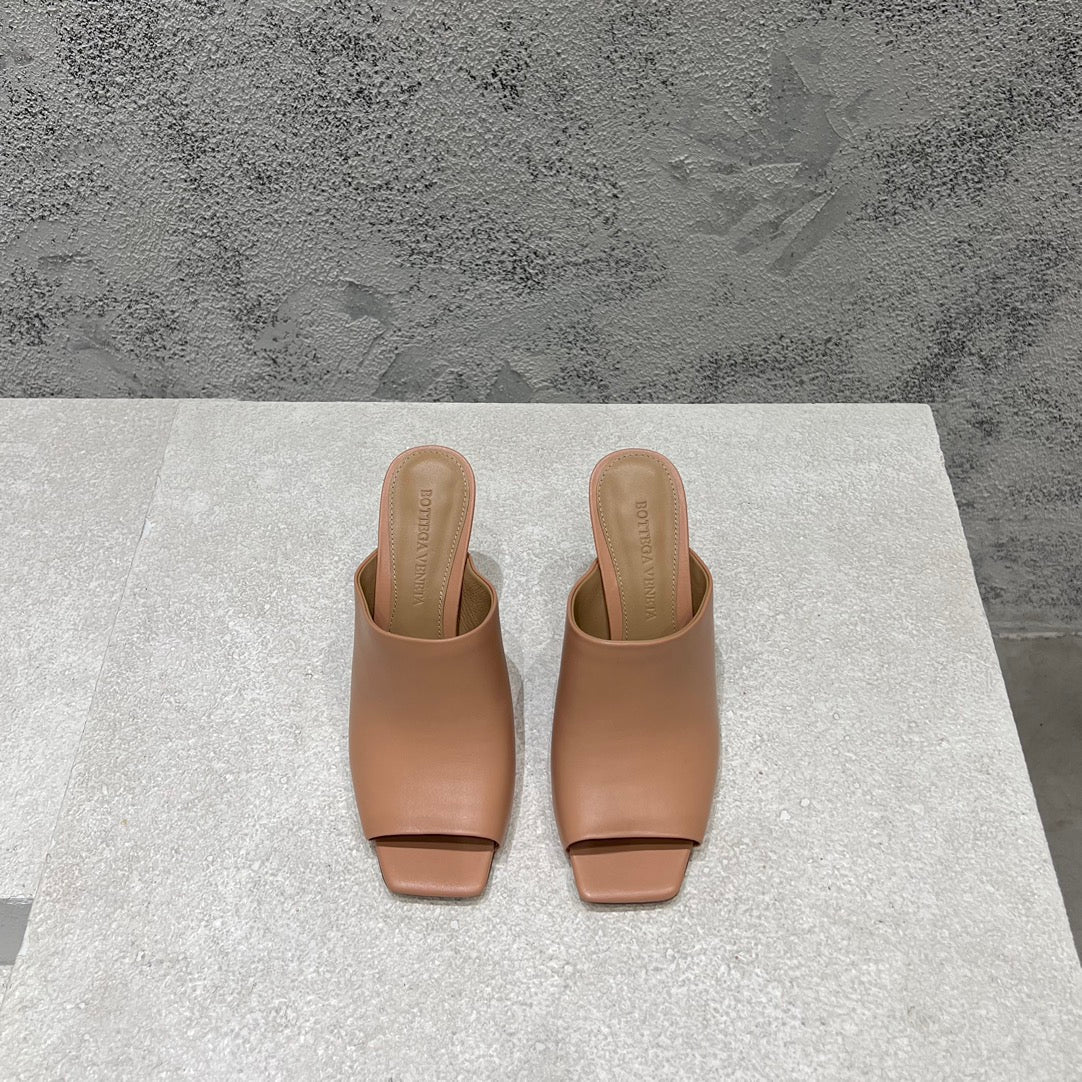 Bottega Veneta Silver Sandals EU 35-41
