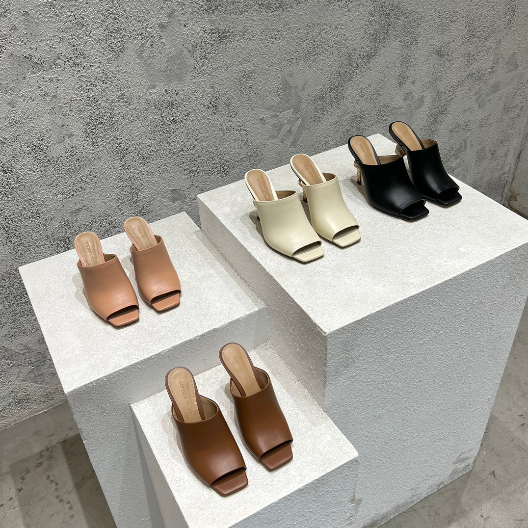 Bottega Veneta Gray Designer Shoes EU 35-41