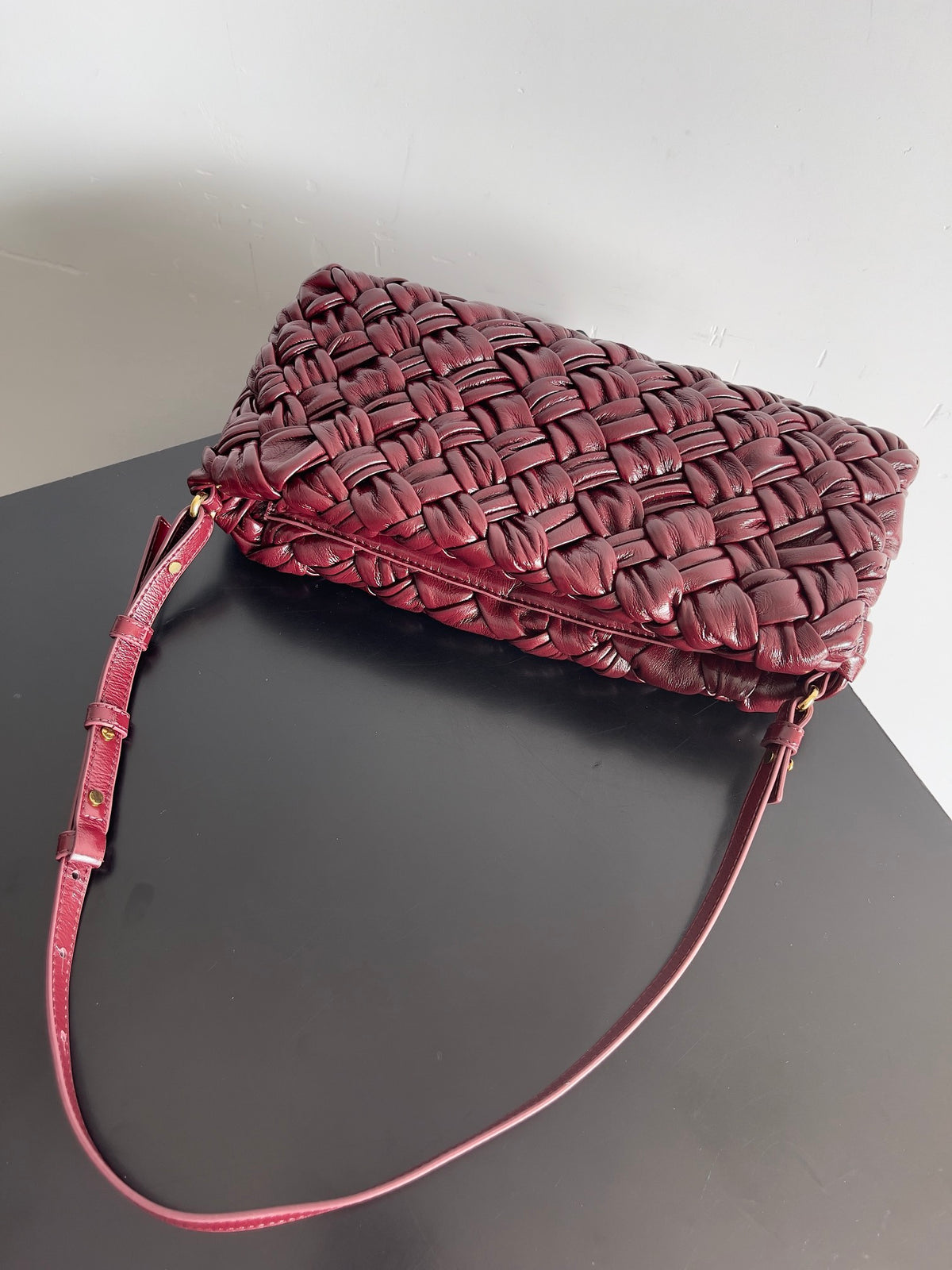 Bottega Veneta 785780 Black & Purple Designer Handbag - detail image 8