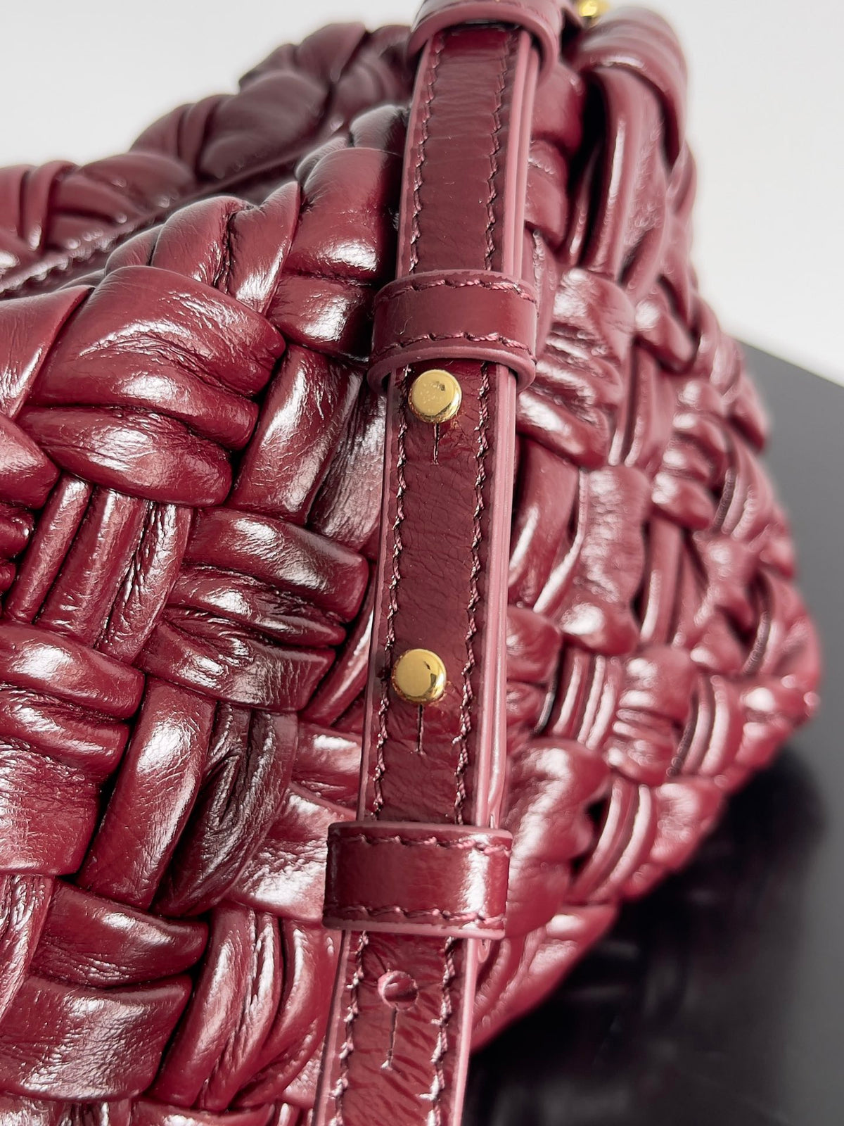 Bottega Veneta 785780 Black & Purple Designer Handbag - detail image 4