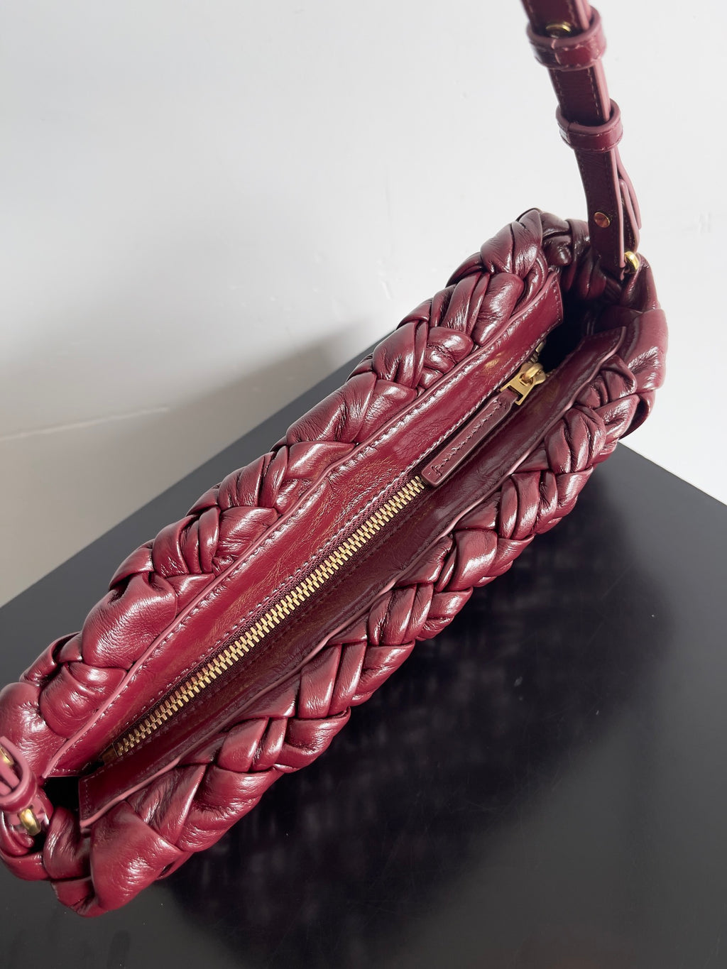 Bottega Veneta 785780 Black & Purple Designer Handbag - detail image 7