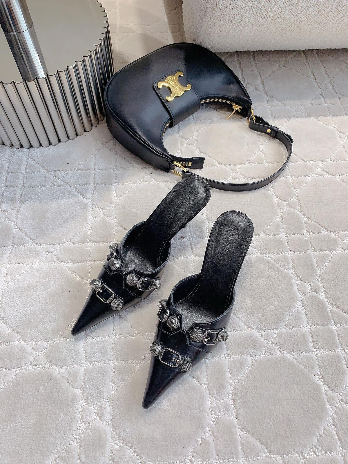 Balenciaga Black Slides EU 35-39 Edition 7 - detail image 3
