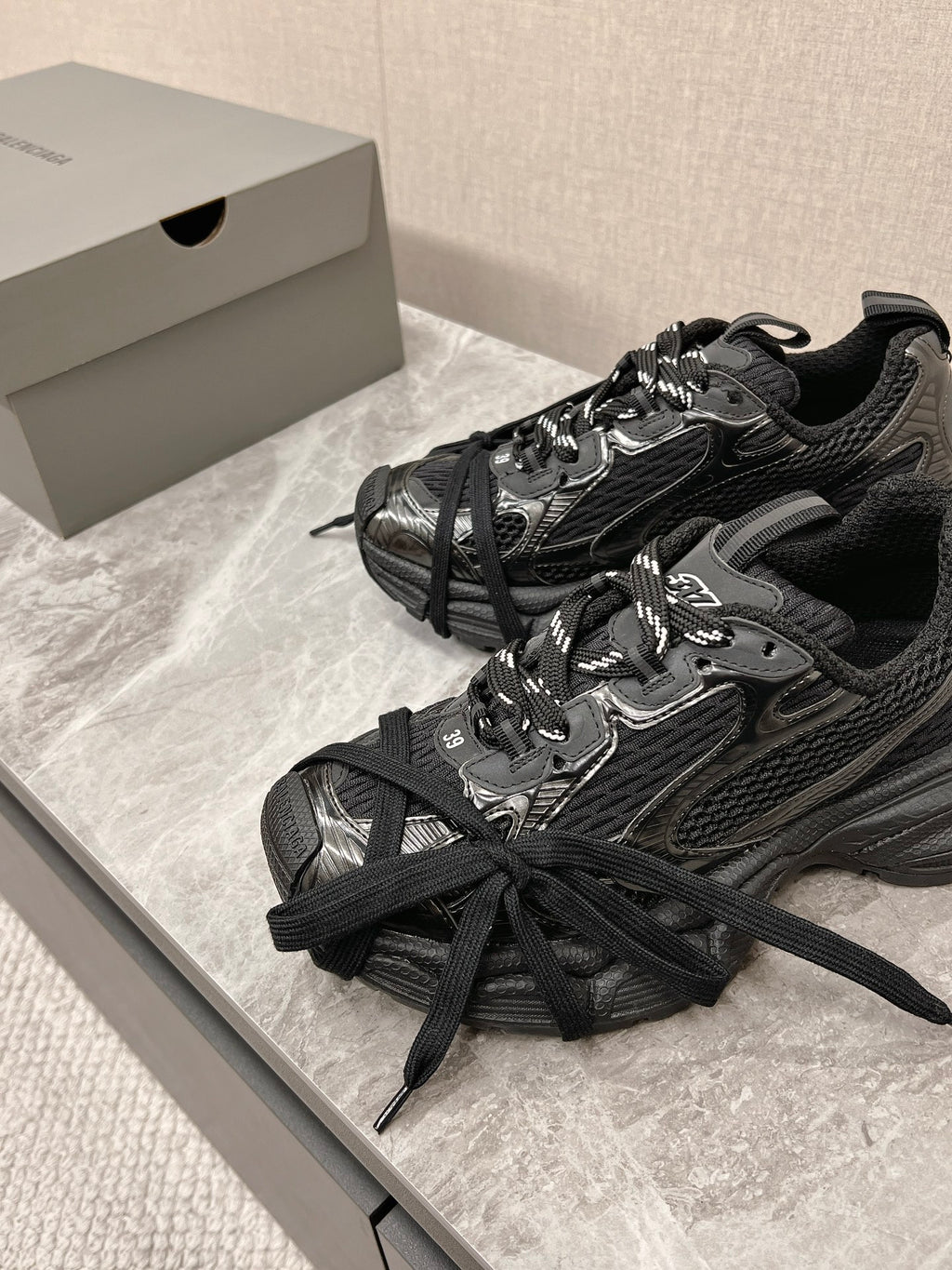 Balenciaga Black Sneakers EU 35-45 Edition 8 - detail image 6