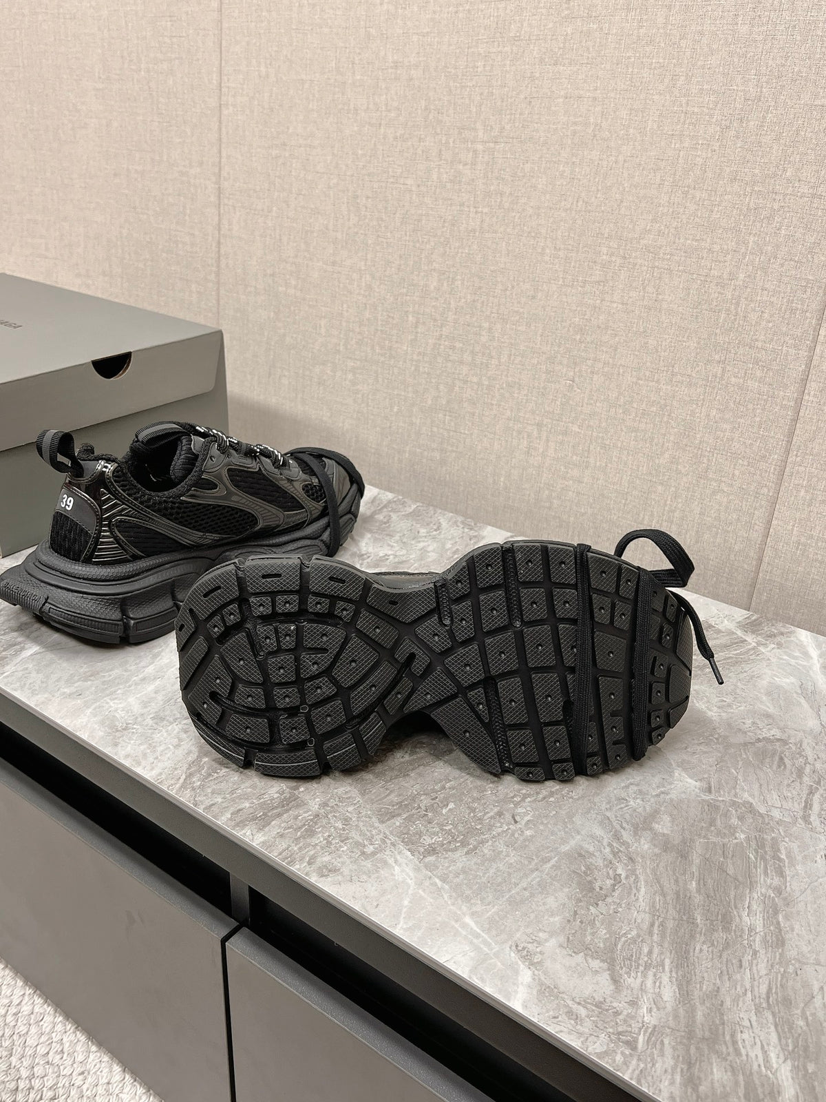 Balenciaga Black Sneakers EU 35-45 Edition 8 - detail image 8