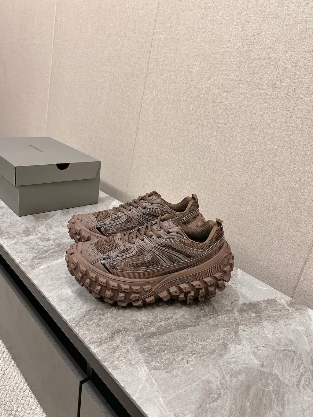 Balenciaga Brown Sneakers EU 35-45 - detail image 3