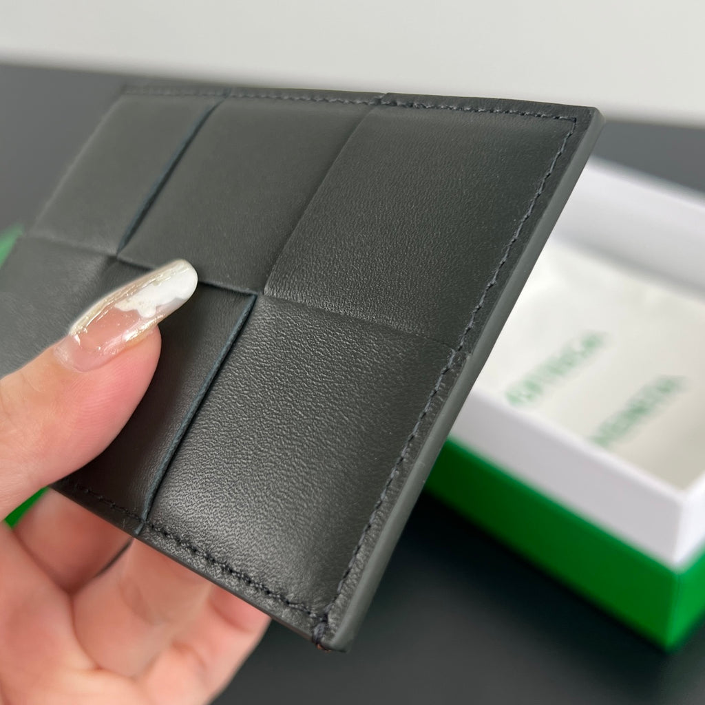 Bottega Veneta Green Card Holder Edition 7 - detail image 4