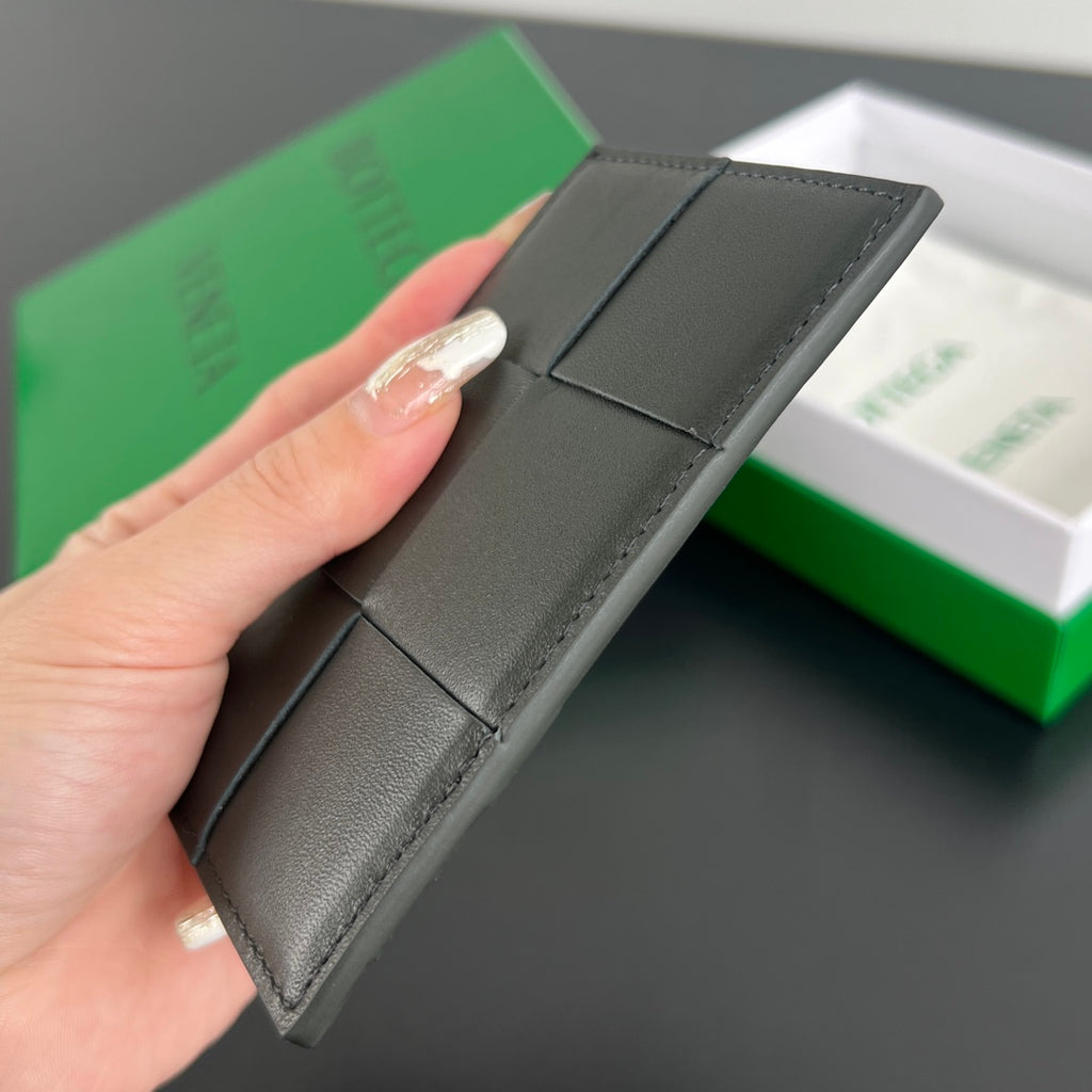 Bottega Veneta Green Card Holder Edition 7 - detail image 9
