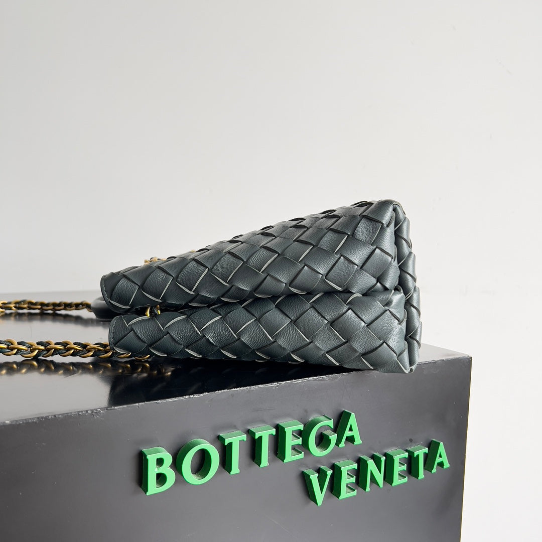 Bottega Veneta 786008 Black Chain Bag - detail image 2