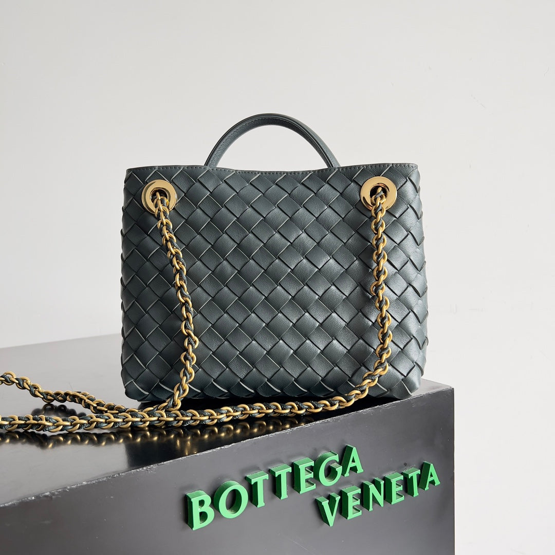 Bottega Veneta 786008 Black Chain Bag - detail image 3