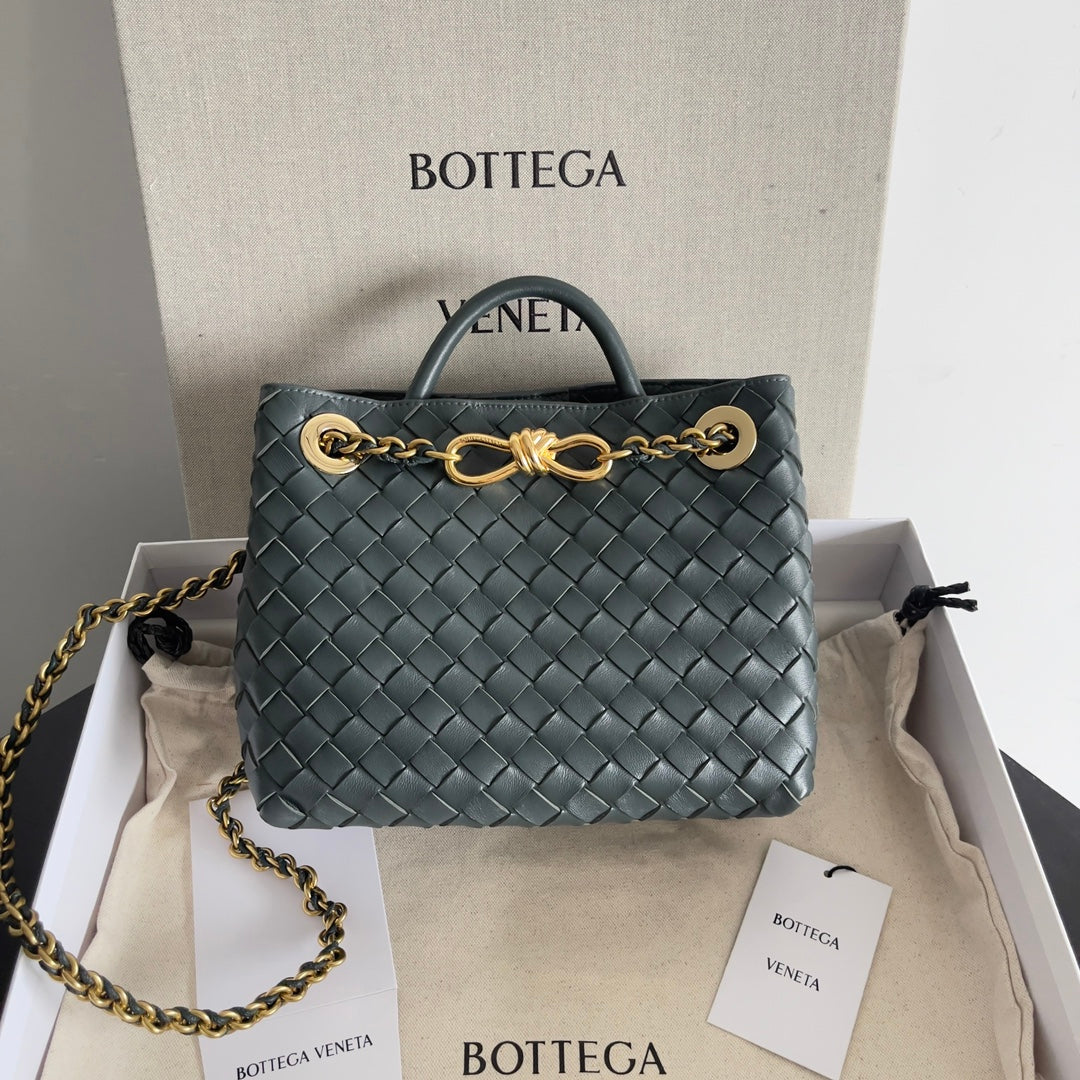 Bottega Veneta Dark Green & Green Chain Bag