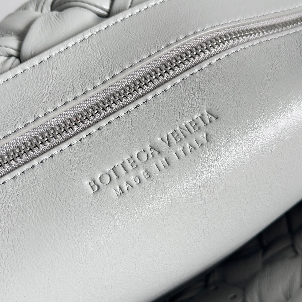 Bottega Veneta 776519 Black Designer Handbag Edition 3 - detail image 8