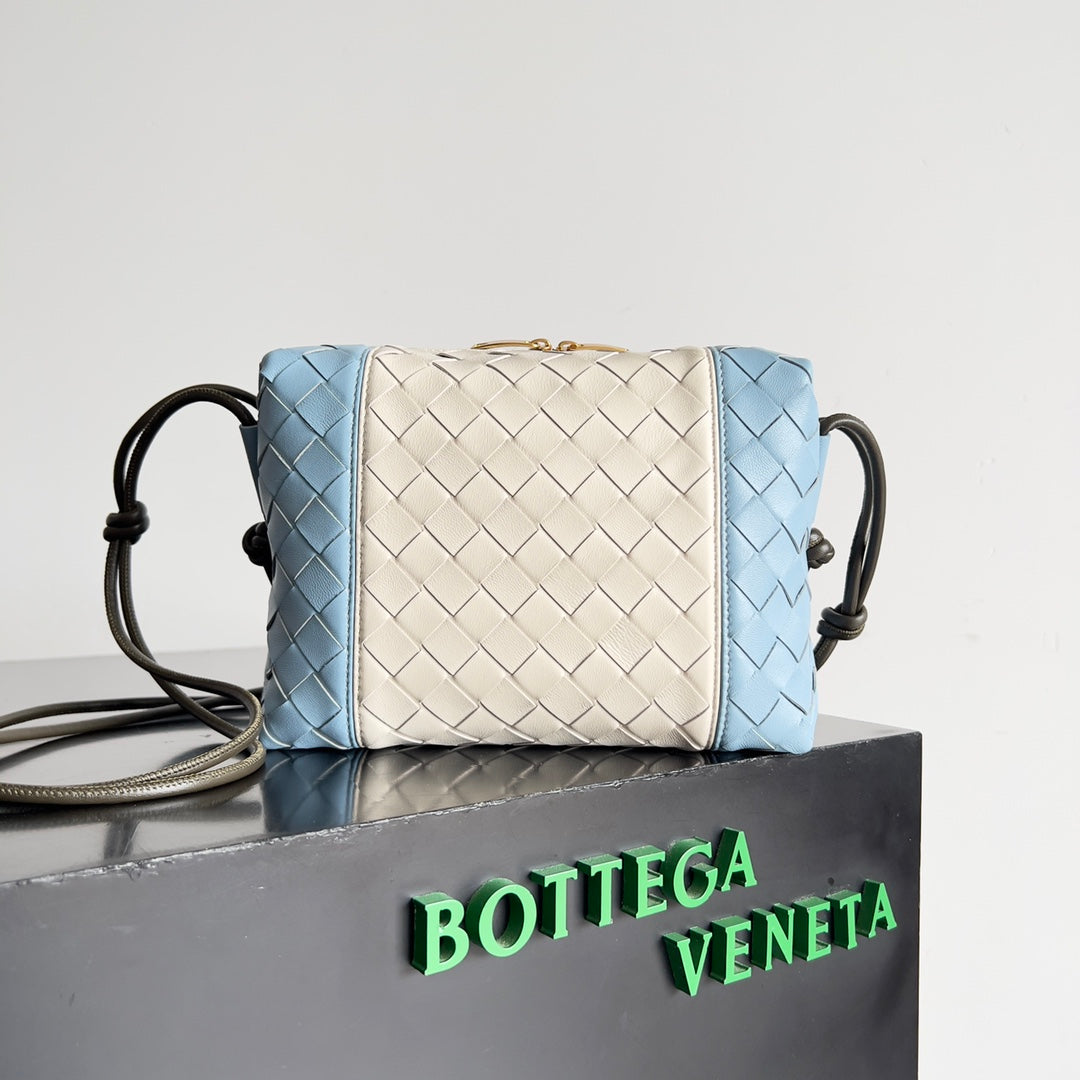 Bottega Veneta 796612 Black Designer Handbag