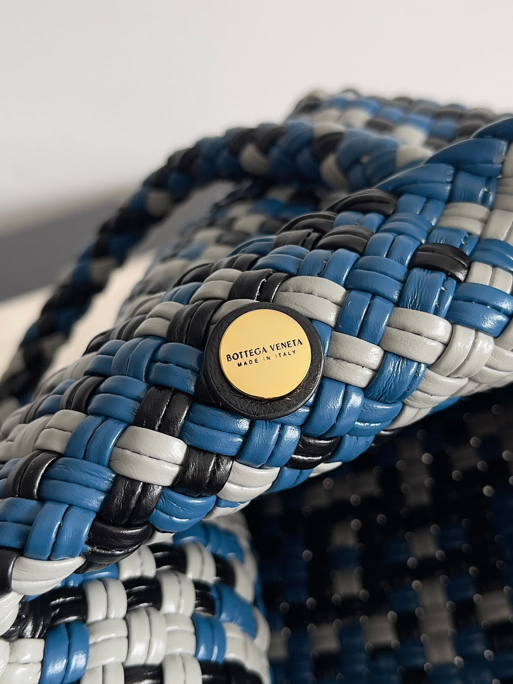 Bottega Veneta 716974 Black Designer Handbag Edition 5 - detail image 7