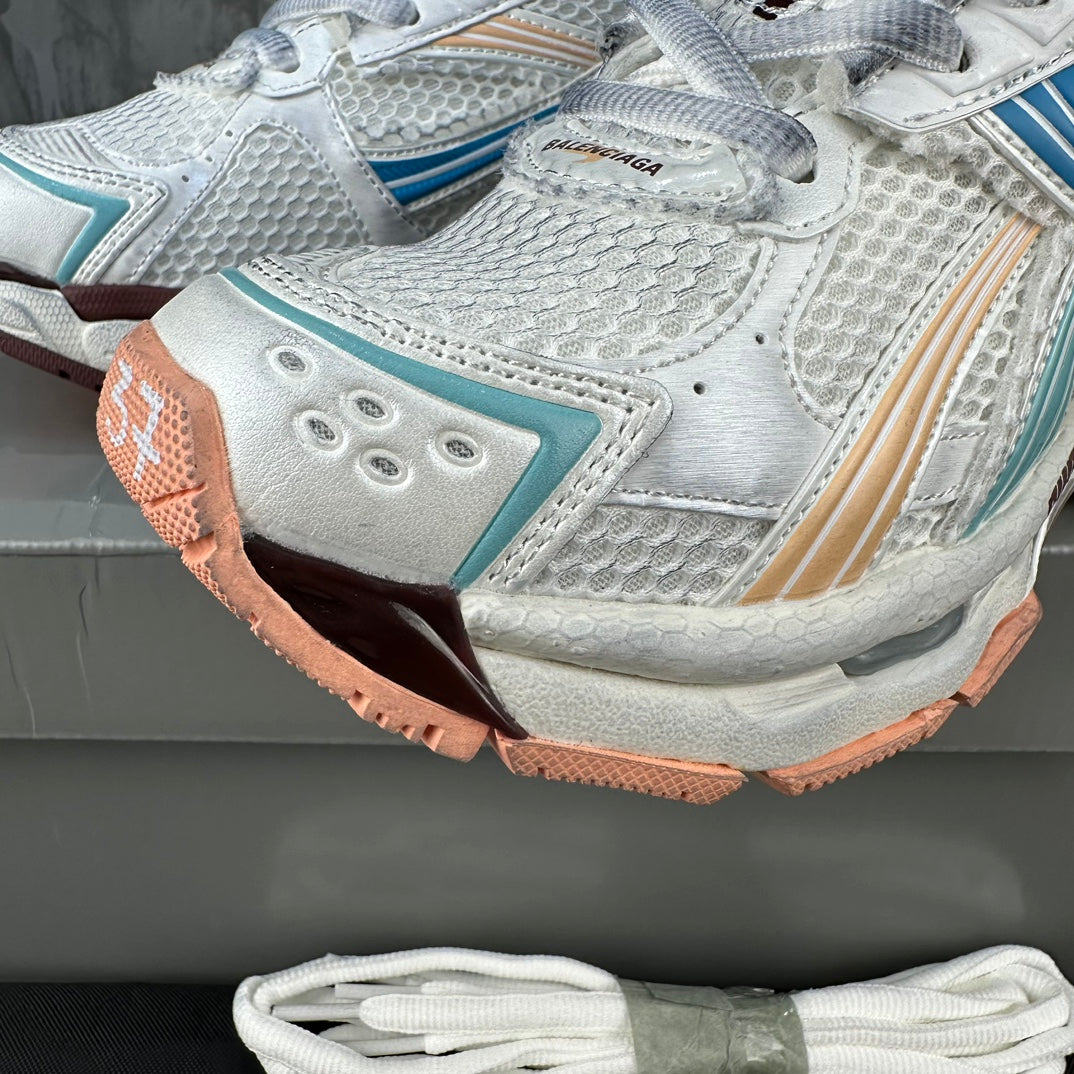Balenciaga Gray Sneakers EU 35-46 Edition 11 - detail image 6