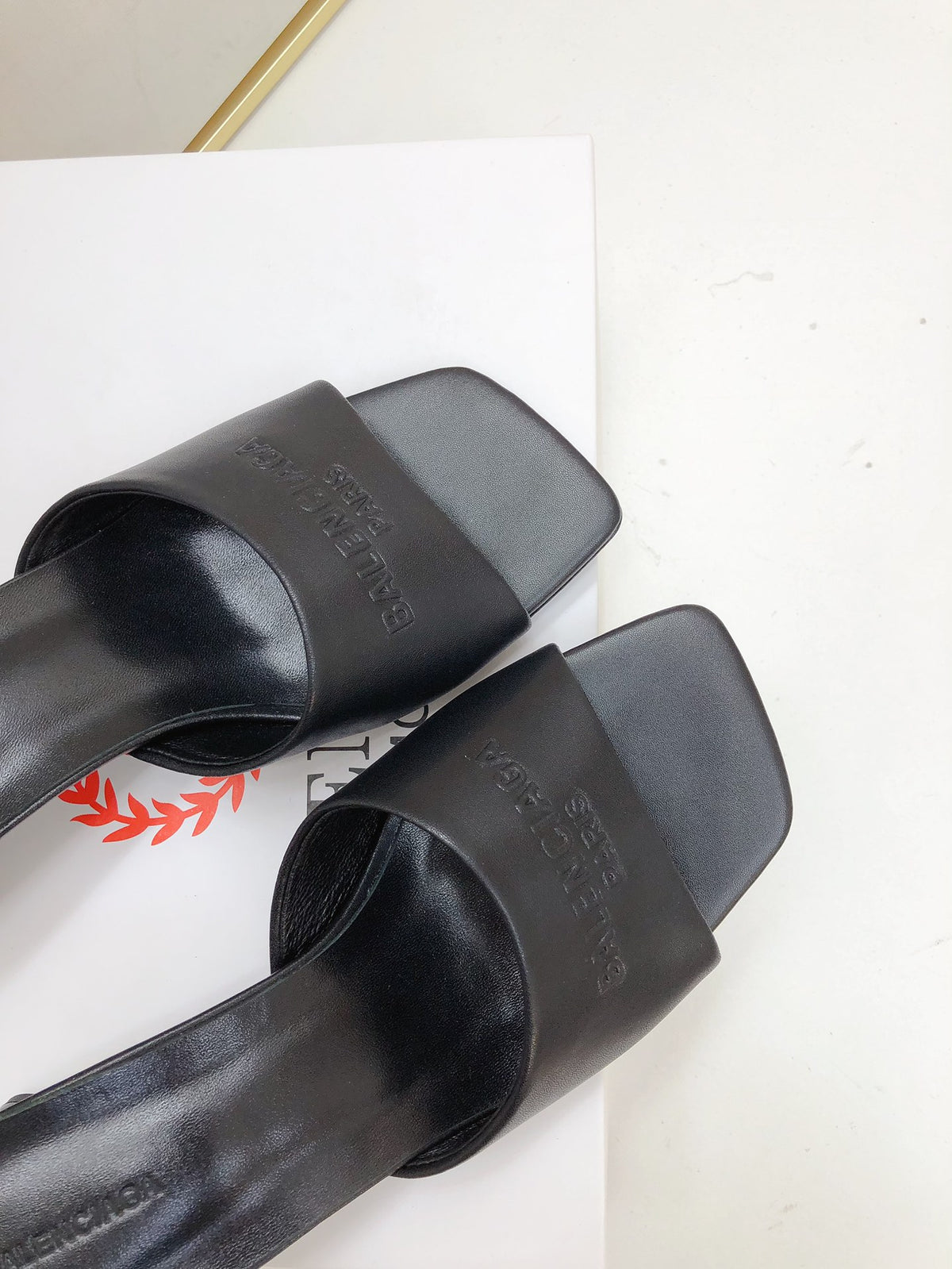 Balenciaga Black Slides EU 35-39 Edition 8 - detail image 5