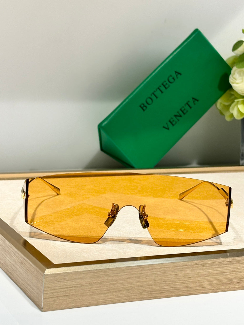 Bottega Veneta BV1299S Green & Yellow Designer Sunglasses - detail image 2