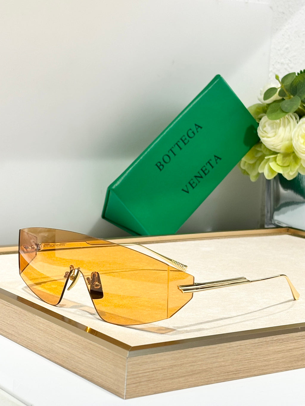 Bottega Veneta BV1299S Green & Yellow Designer Sunglasses - detail image 6