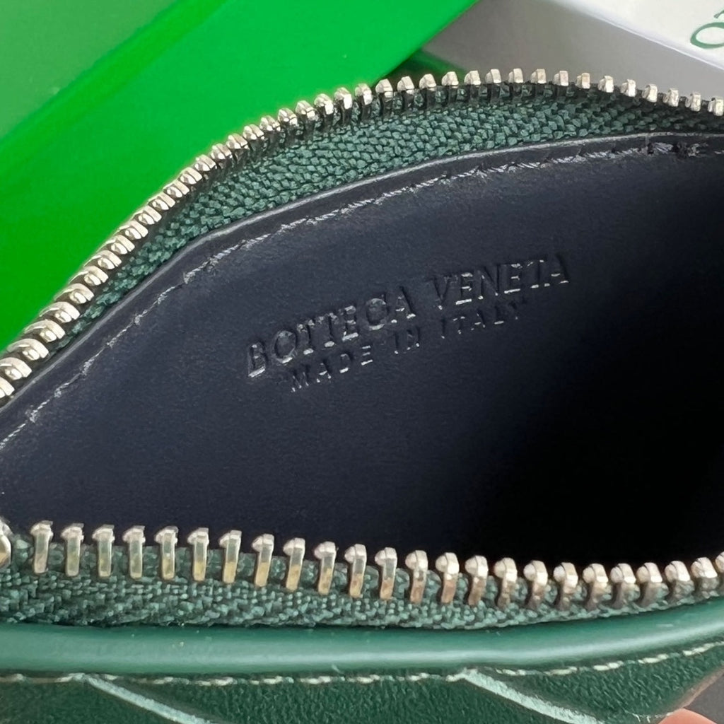 Bottega Veneta 11.5X.7.5 Green Card Holder Edition 6 - detail image 9