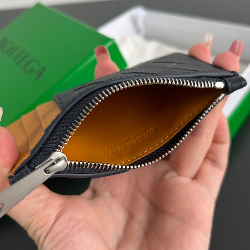 Bottega Veneta 11.5X.7.5 Green Card Holder Edition 5 - detail image 6