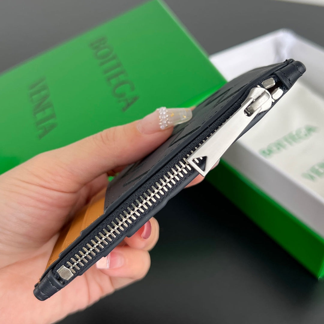 Bottega Veneta 11.5X.7.5 Green Card Holder Edition 5 - detail image 4