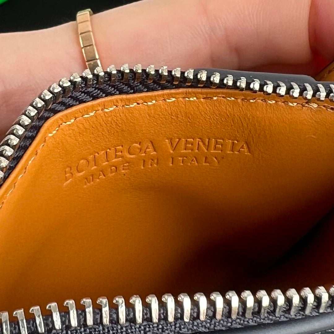 Bottega Veneta 11.5X.7.5 Green Card Holder Edition 5 - detail image 8