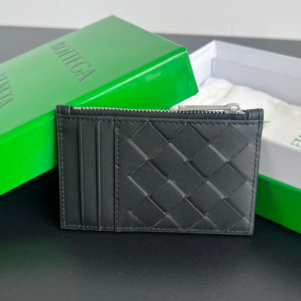 Bottega Veneta 11.5X.7.5 Black & Green Card Holder Edition 5 - detail image 2